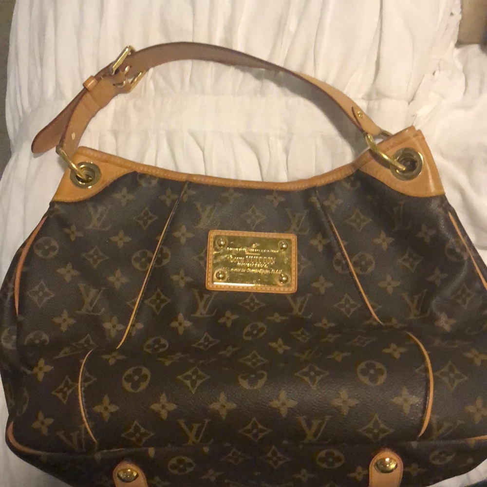 Louis Vuitton Monogram Pm Brown Canvas Hobo Bag